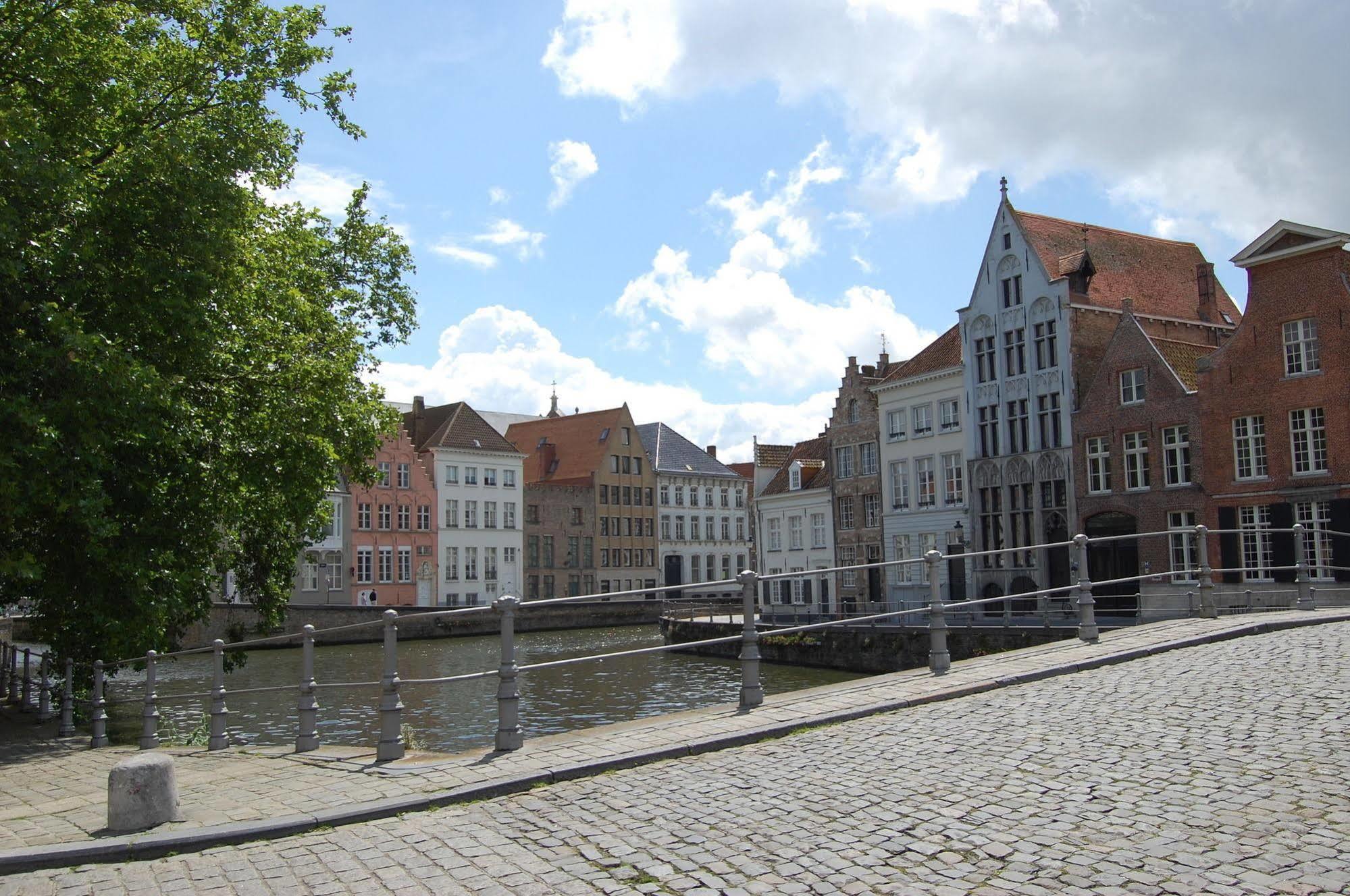 B&B 'T Walleke Brugge Dış mekan fotoğraf